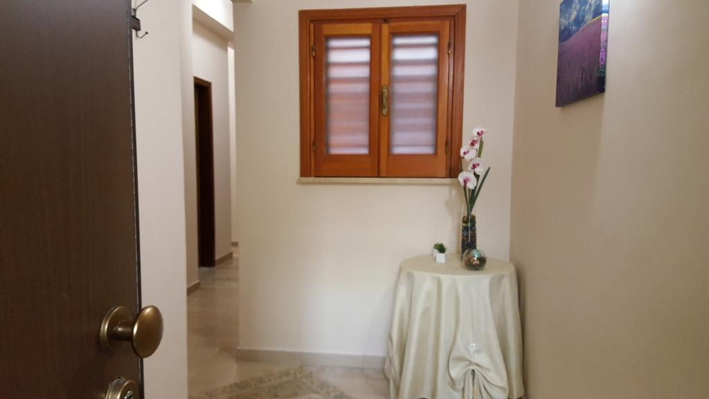 Appartamenti Naxos 지아르디니낙소스 외부 사진