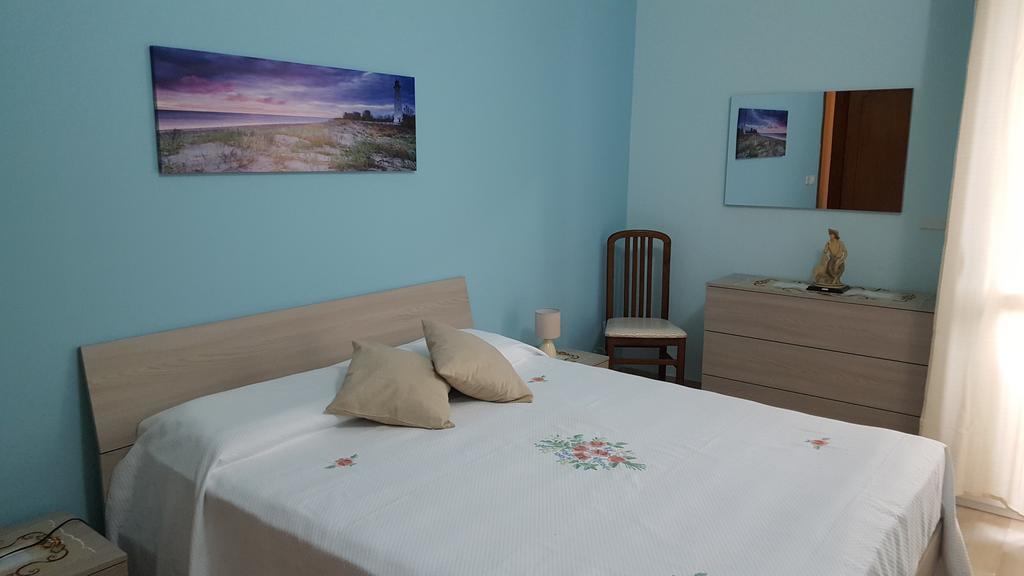 Appartamenti Naxos 지아르디니낙소스 외부 사진